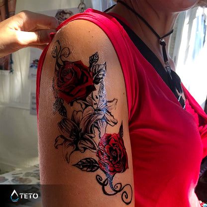 Traditionelle rote Rosen - TETO Temporäre Tattoos
