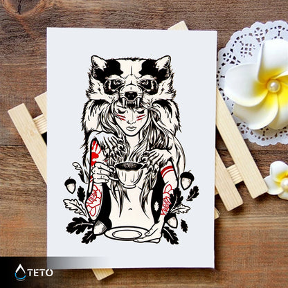 Porträt einer Frau mit Wolf - TETO Temporäre Tattoos
