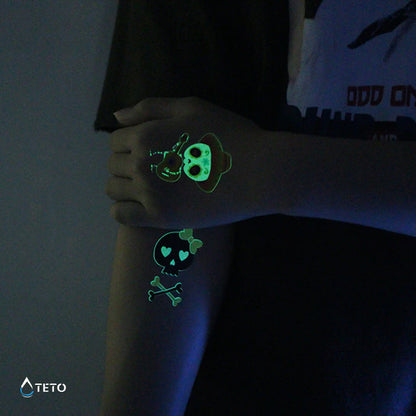 Niedlicher Totenschädel - Leuchtet im Dunkeln - TETO Temporäre Tattoos